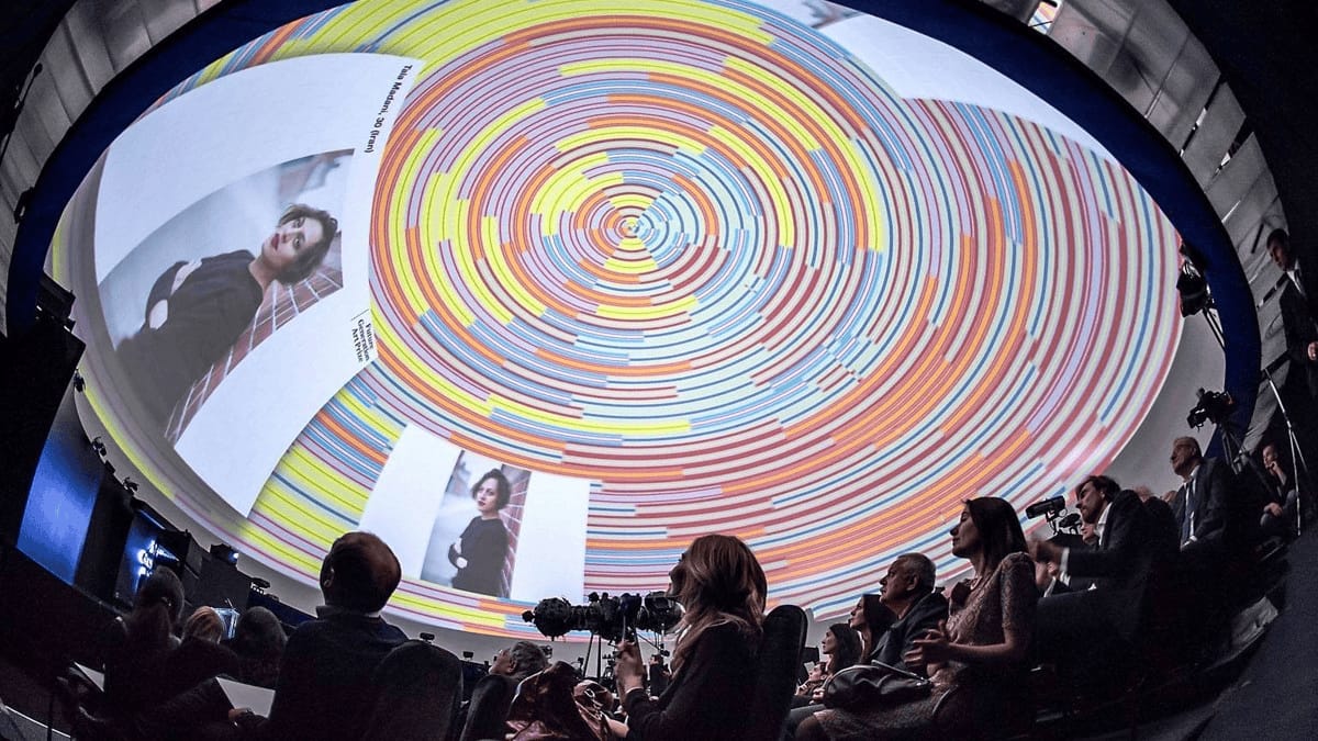 多媒體球幕投影-球幕互動投影系統(tǒng)